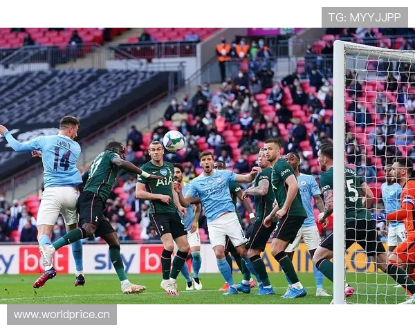 曼联锋线效率问题突出，对进攻体系稳定性和关键战表现造成影响