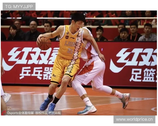 胡金秋家里装修得像豪宅，这身价普通人一辈子攒不来吧？